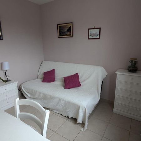 Villa Calme Avec Piscine A Greoux Екстер'єр фото