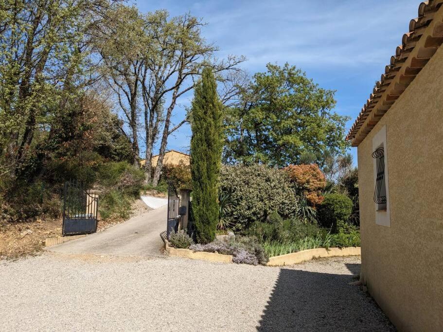 Villa Calme Avec Piscine A Greoux Екстер'єр фото