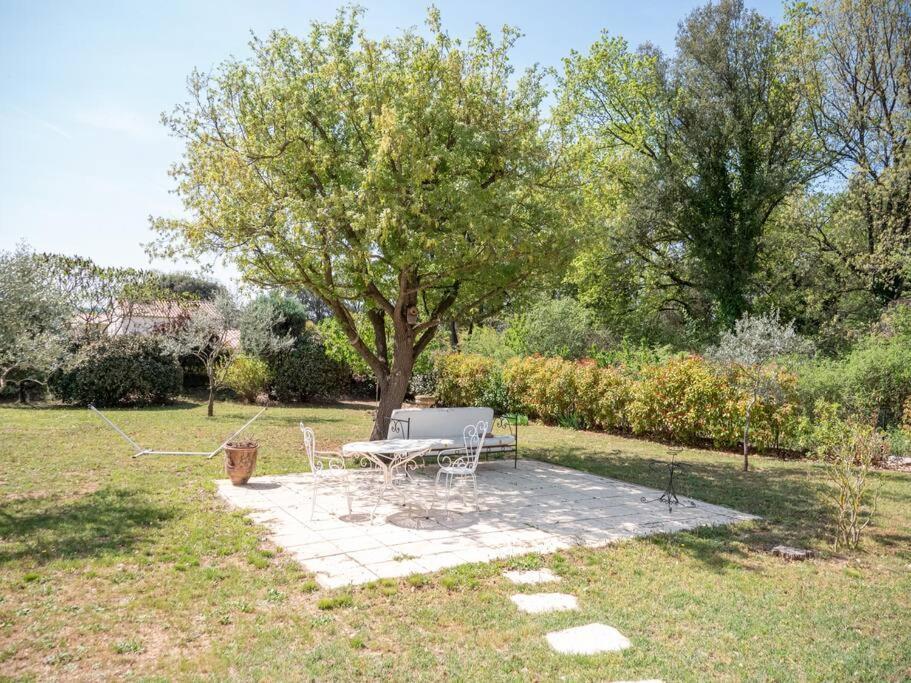 Villa Calme Avec Piscine A Greoux Екстер'єр фото